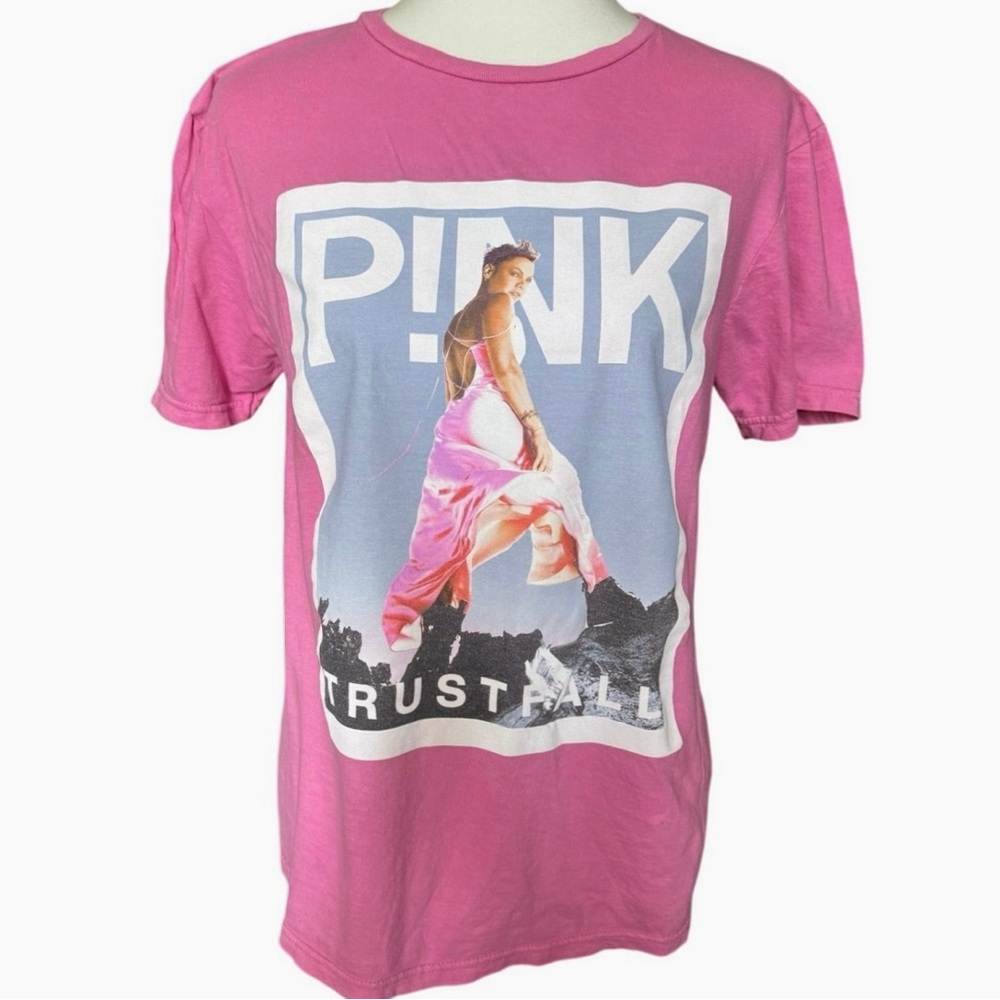 Vintage Pink Graphic Band T-Shirt